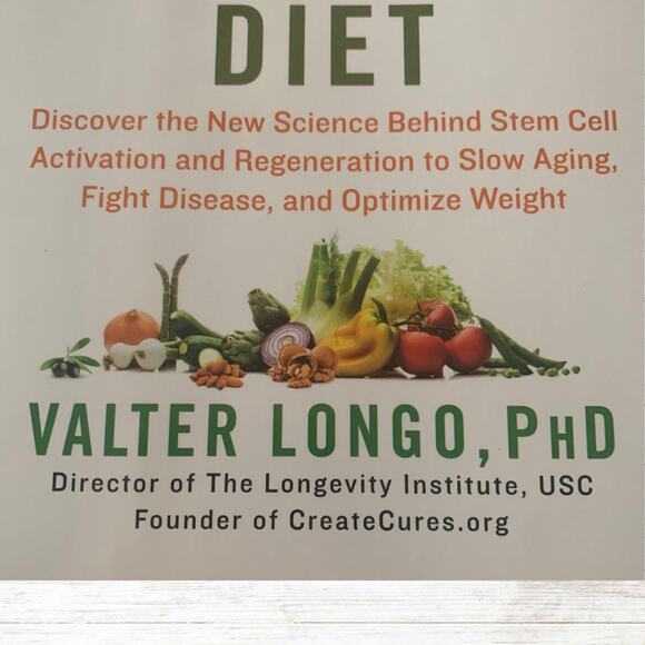 The Longevity Diet: Slow Aging, Fight Disease, Optimize Weight - Picture 4 of 5